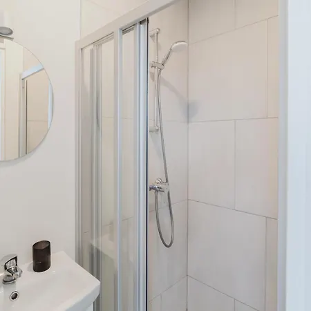 Apartment White By Monto